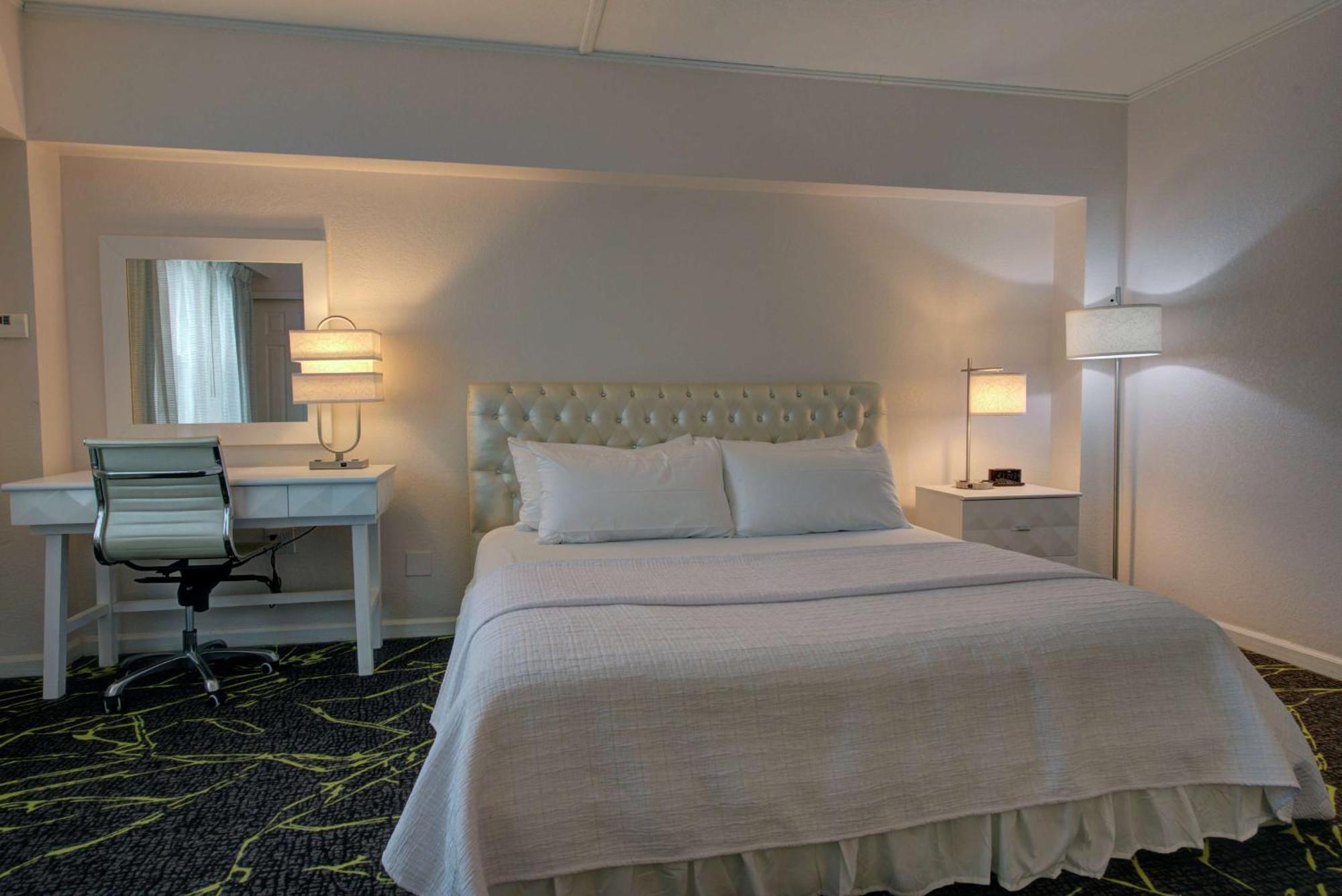 ホテル The Roslyn, Tapestry Collection By Hilton エクステリア 写真