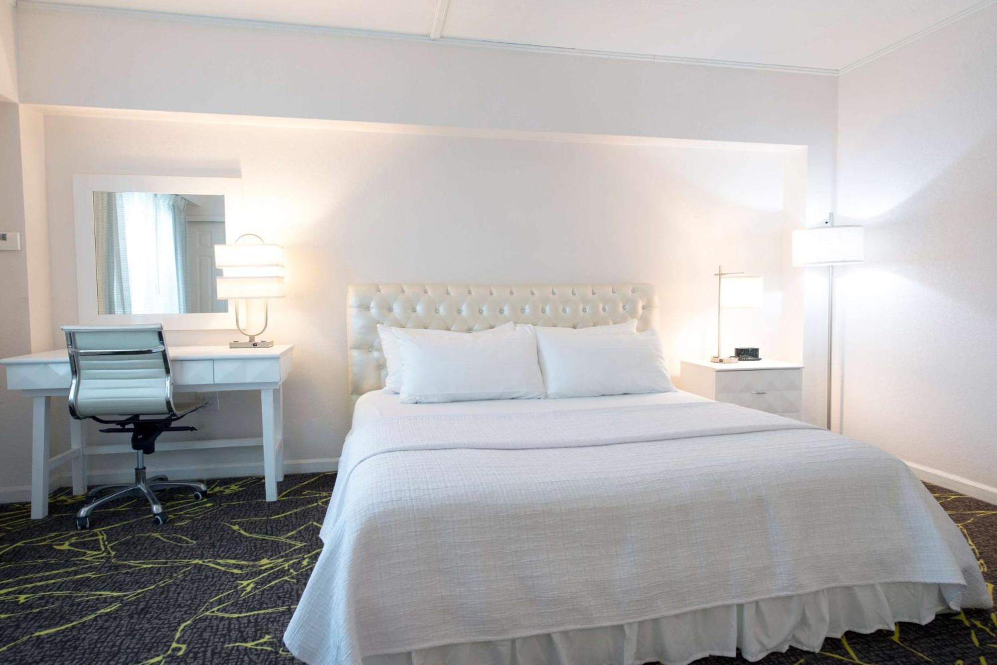 ホテル The Roslyn, Tapestry Collection By Hilton エクステリア 写真